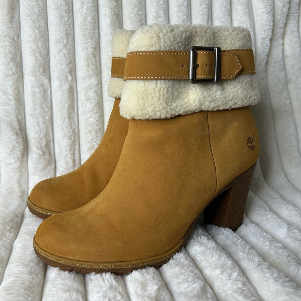 Shearling Timberland Women's Tan Heeled Ankle Boots